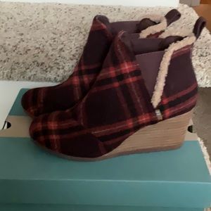 Adorable plaid Kelsey Wedge Booties